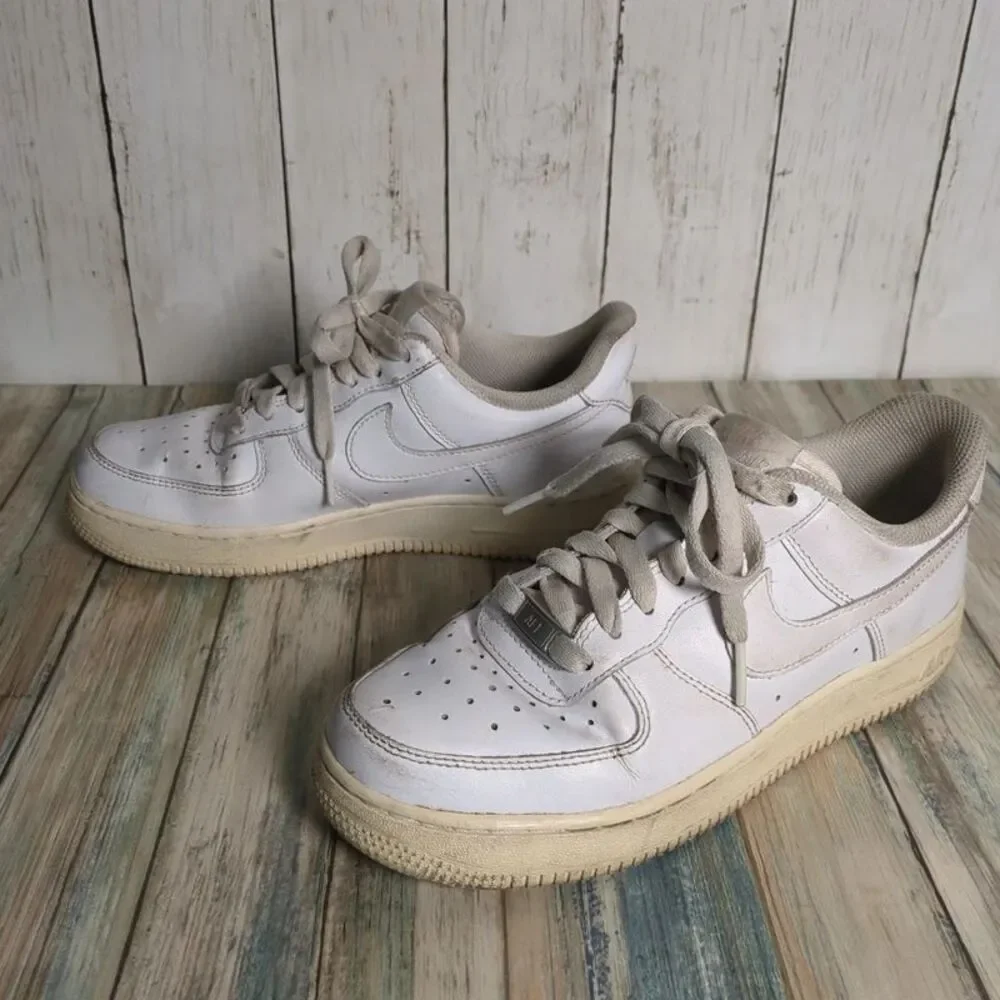 Nike Air Force 1 Low Top White Leather Sneakers Shoes Womens 7